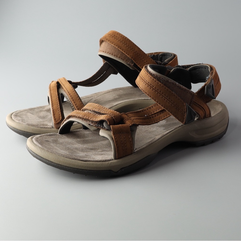 Teva Terra Fi Lite Leather Women’s Sandals Size 8.5